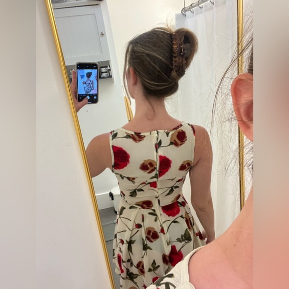 Floral Romper - Picture 5 of 15